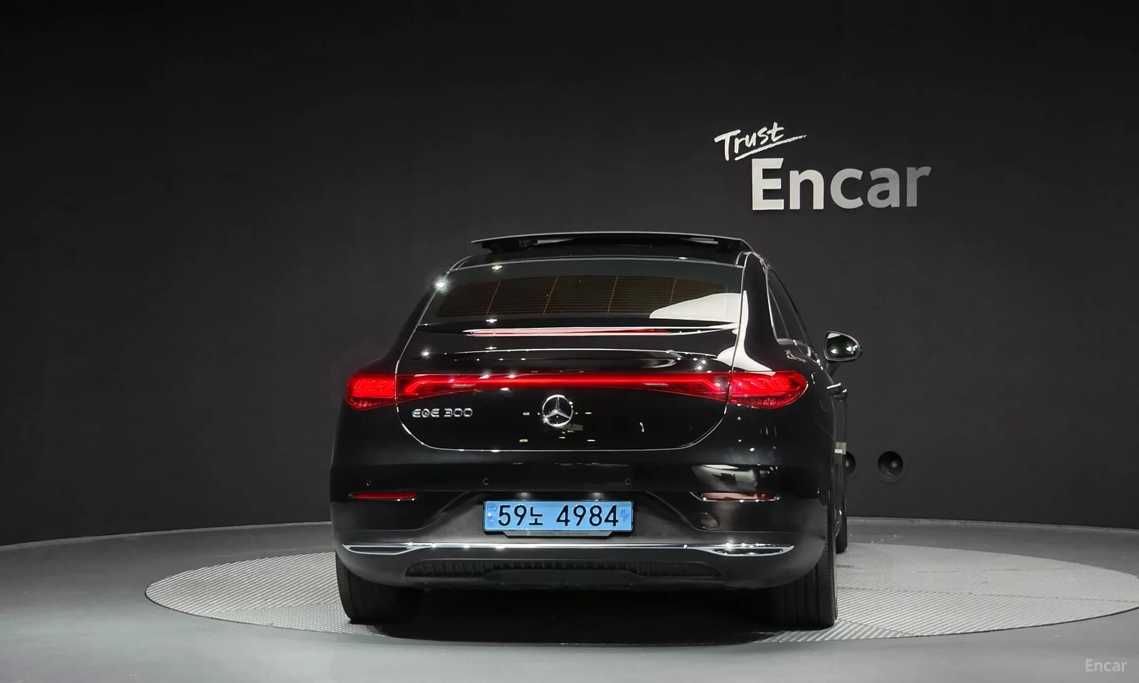 EQE V295