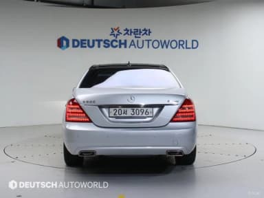S-Class W221