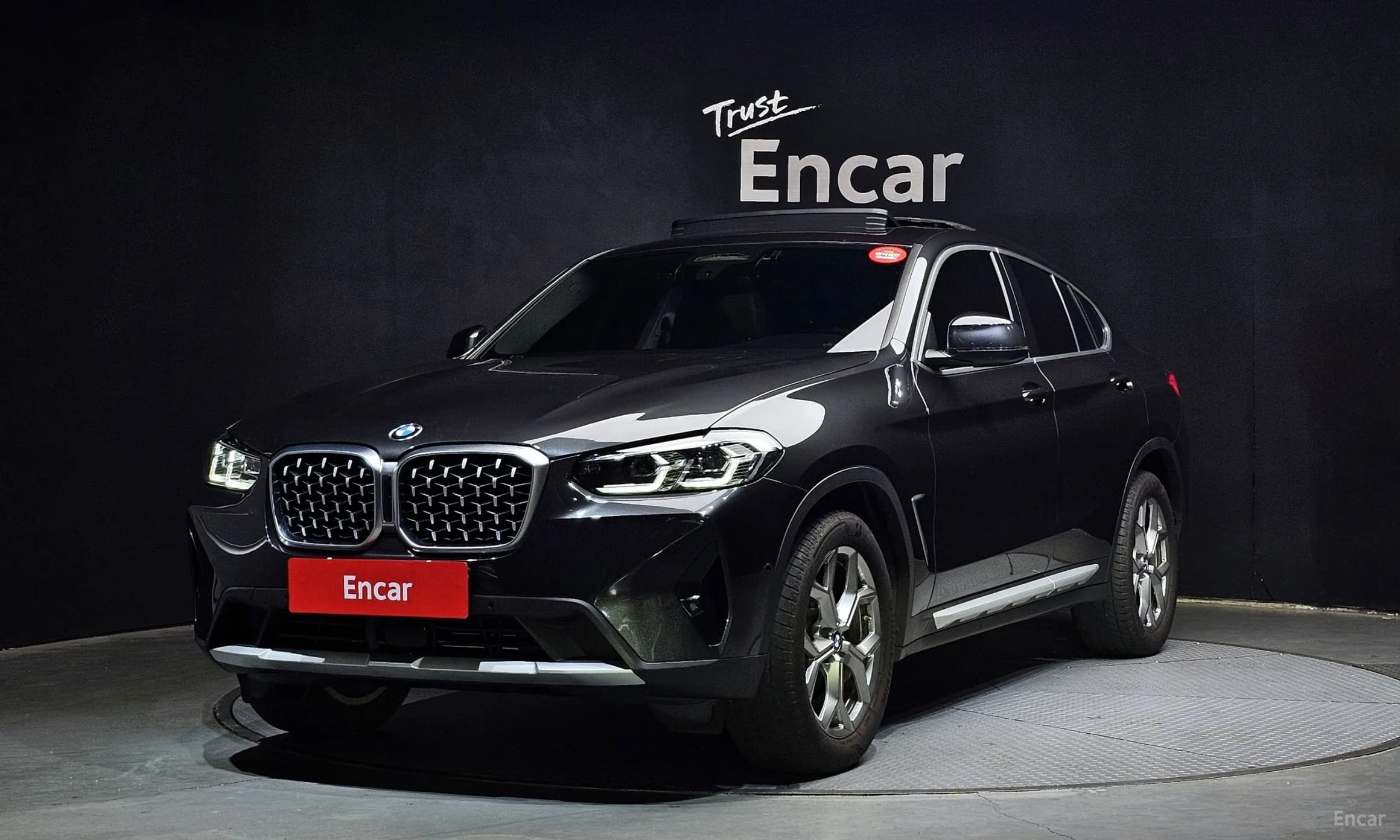 X4 (G02)