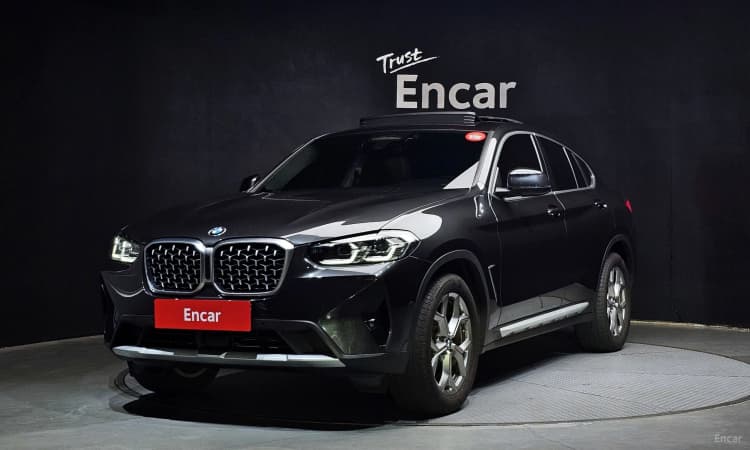 X4 (G02)