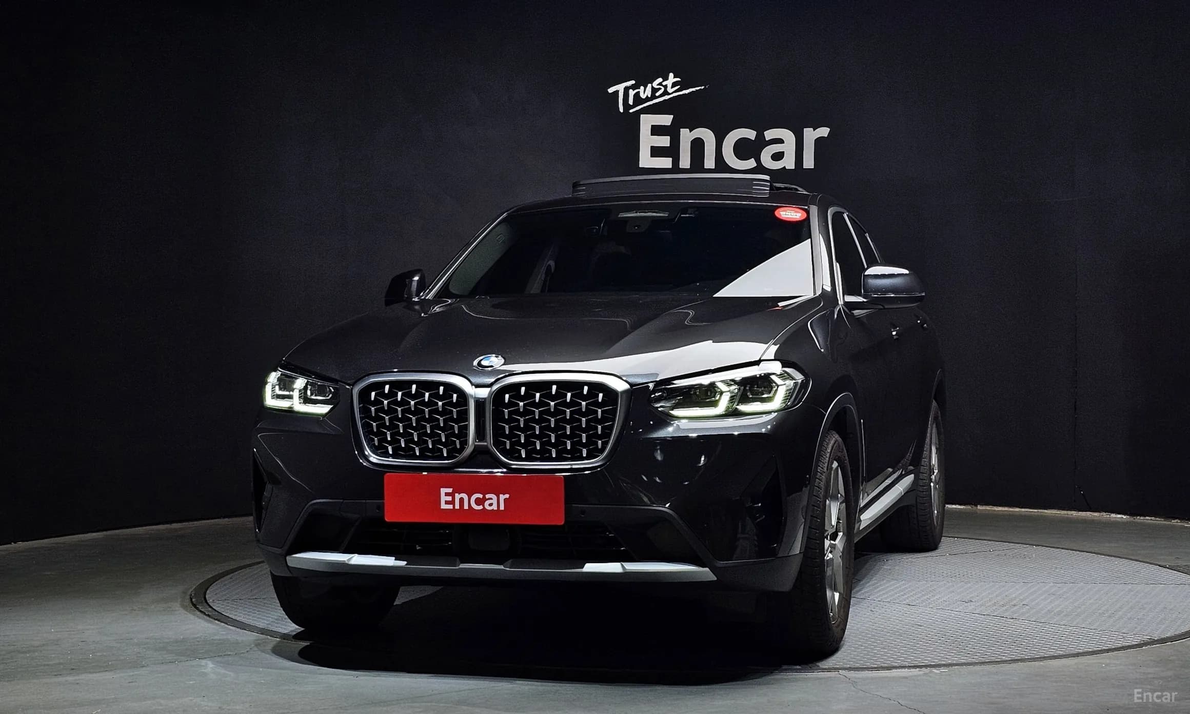 X4 (G02)