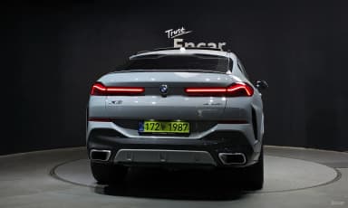 X6 (G06)