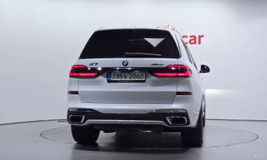 X7 (G07)