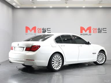 7 Series (F01)