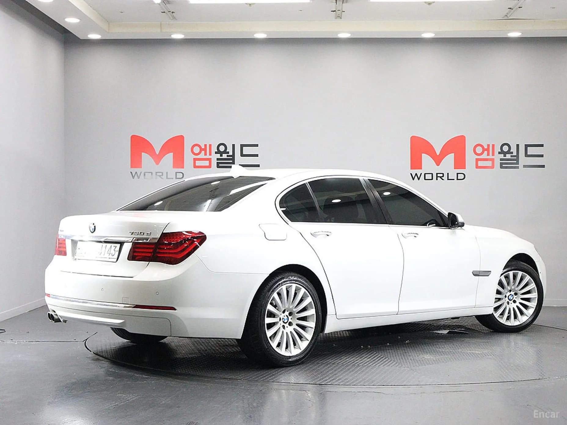 7 Series (F01)