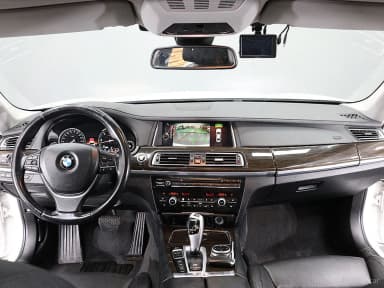 7 Series (F01)