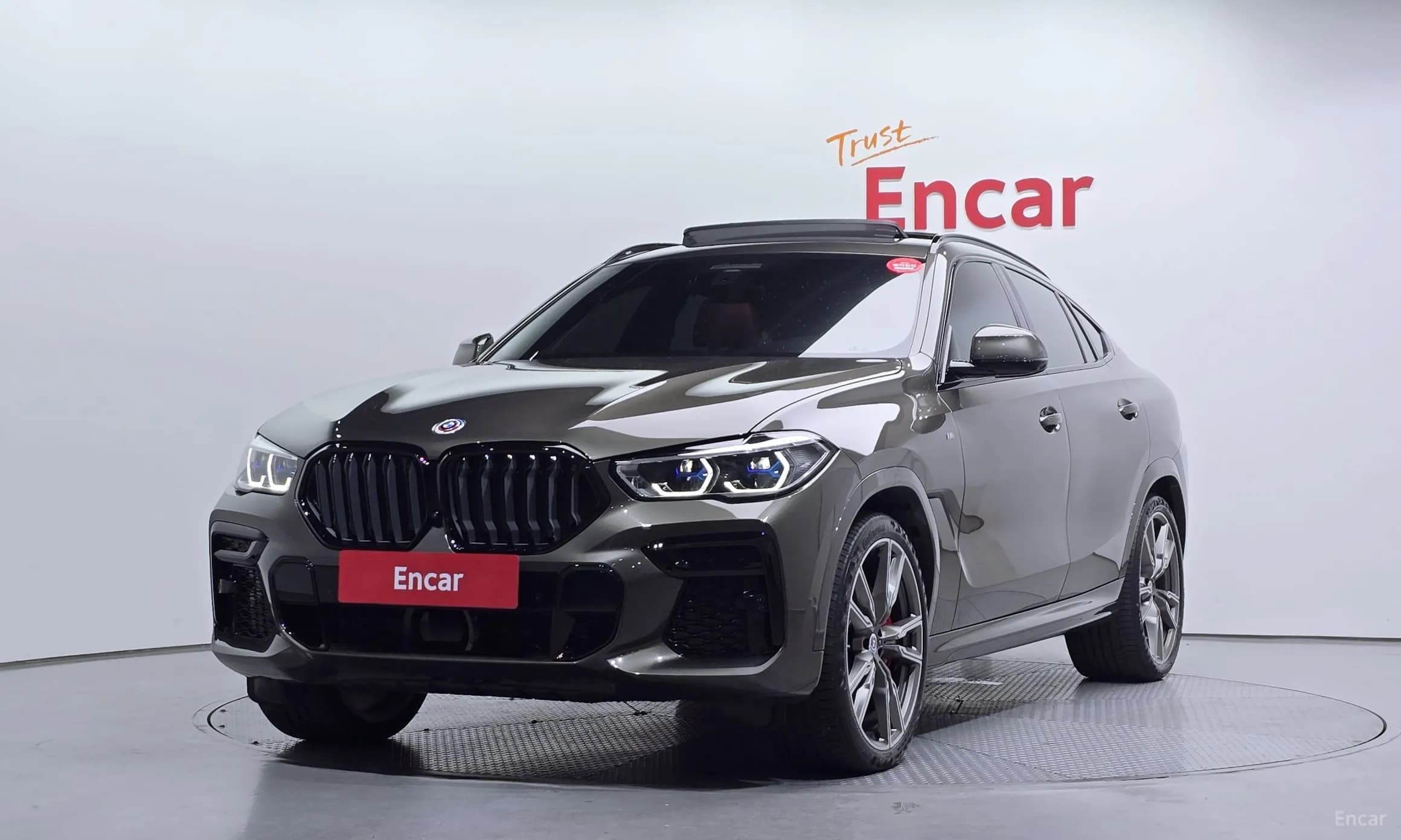 X6 (G06)