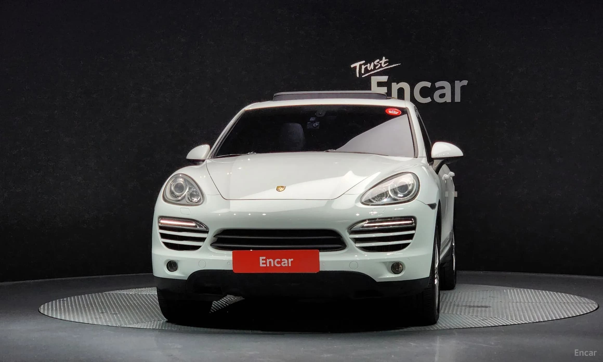 New Cayenne