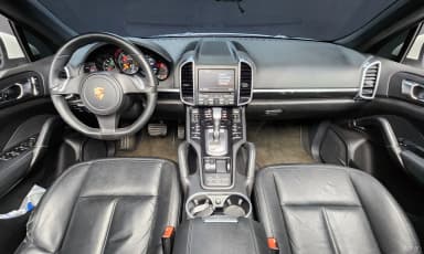 New Cayenne