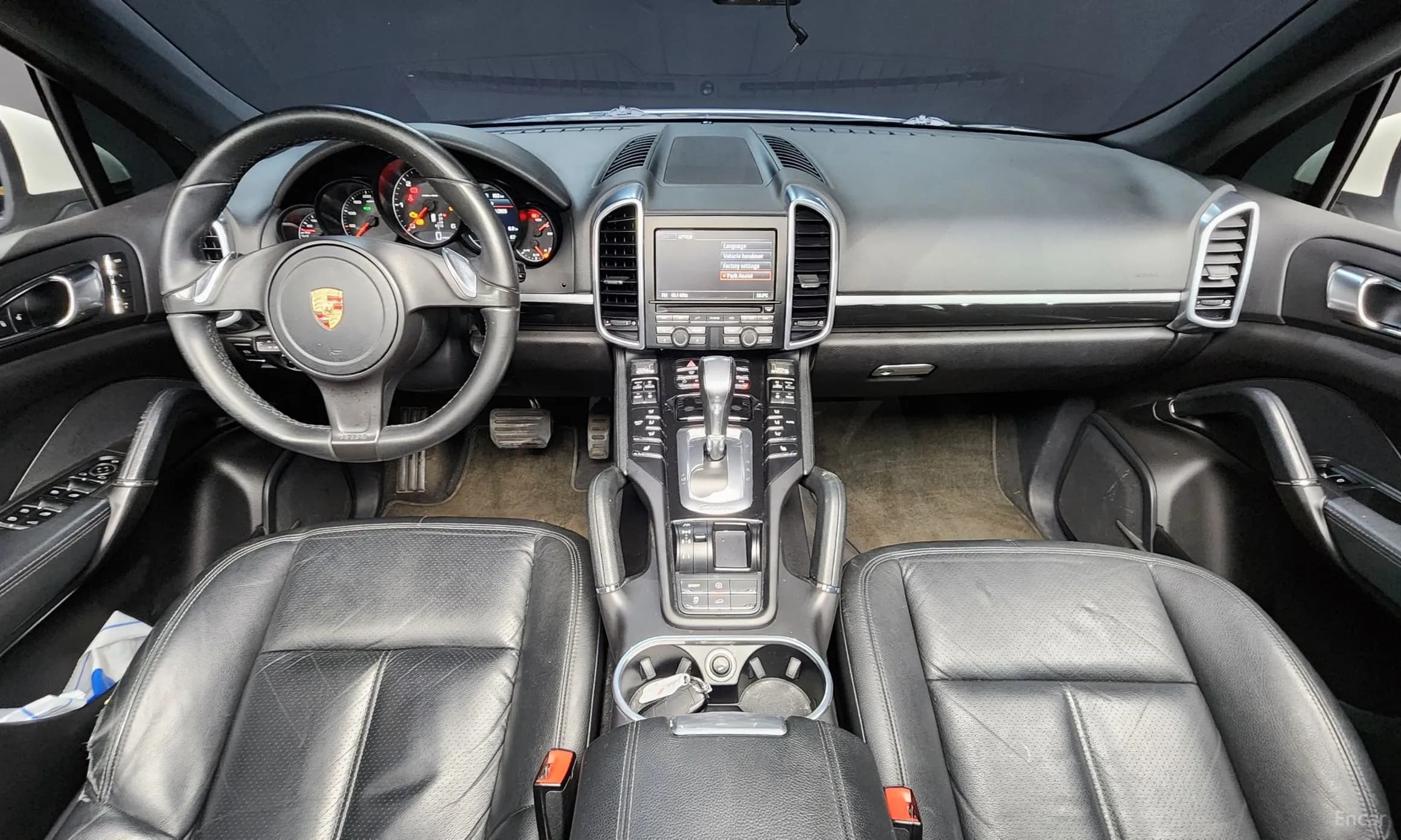 New Cayenne
