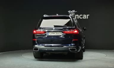X7 (G07)