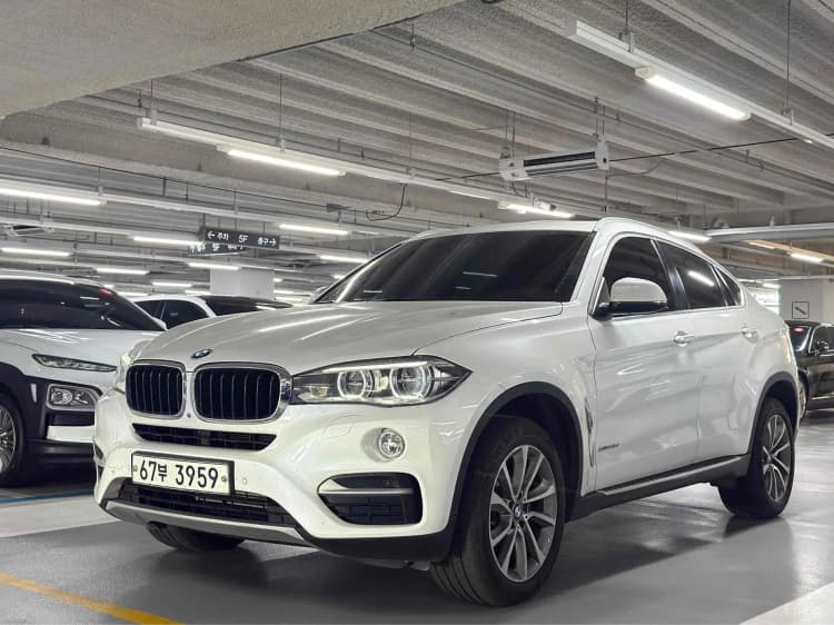 X6 (F16)
