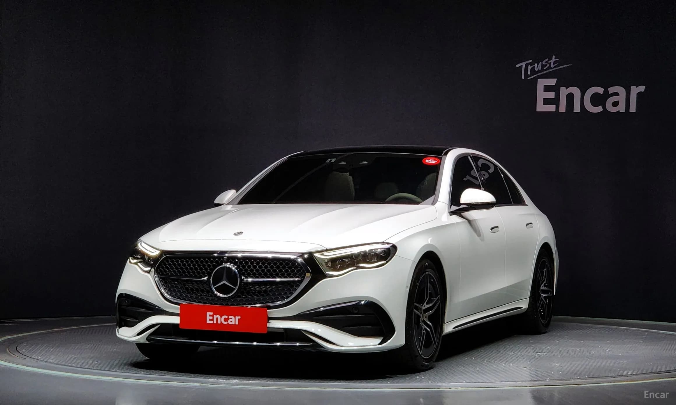 E-Class W214