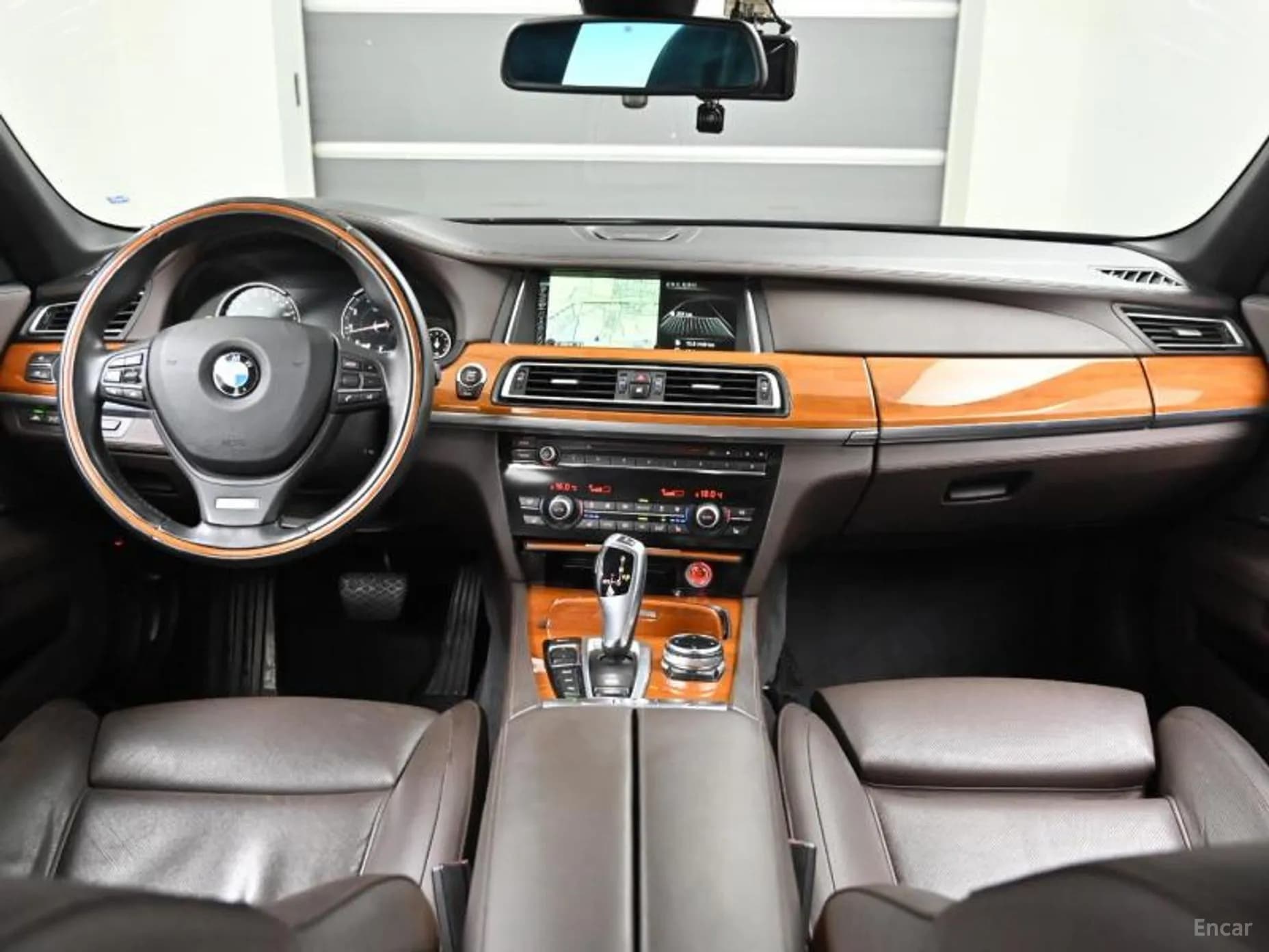 7 Series (F01)