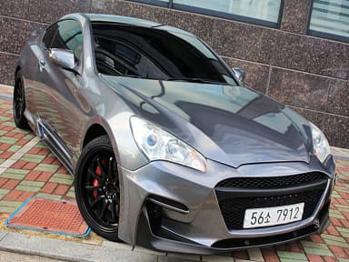 Genesis Coupe