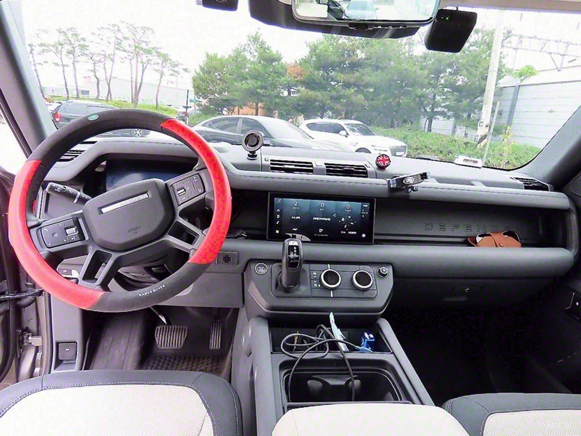 Defender (L663)