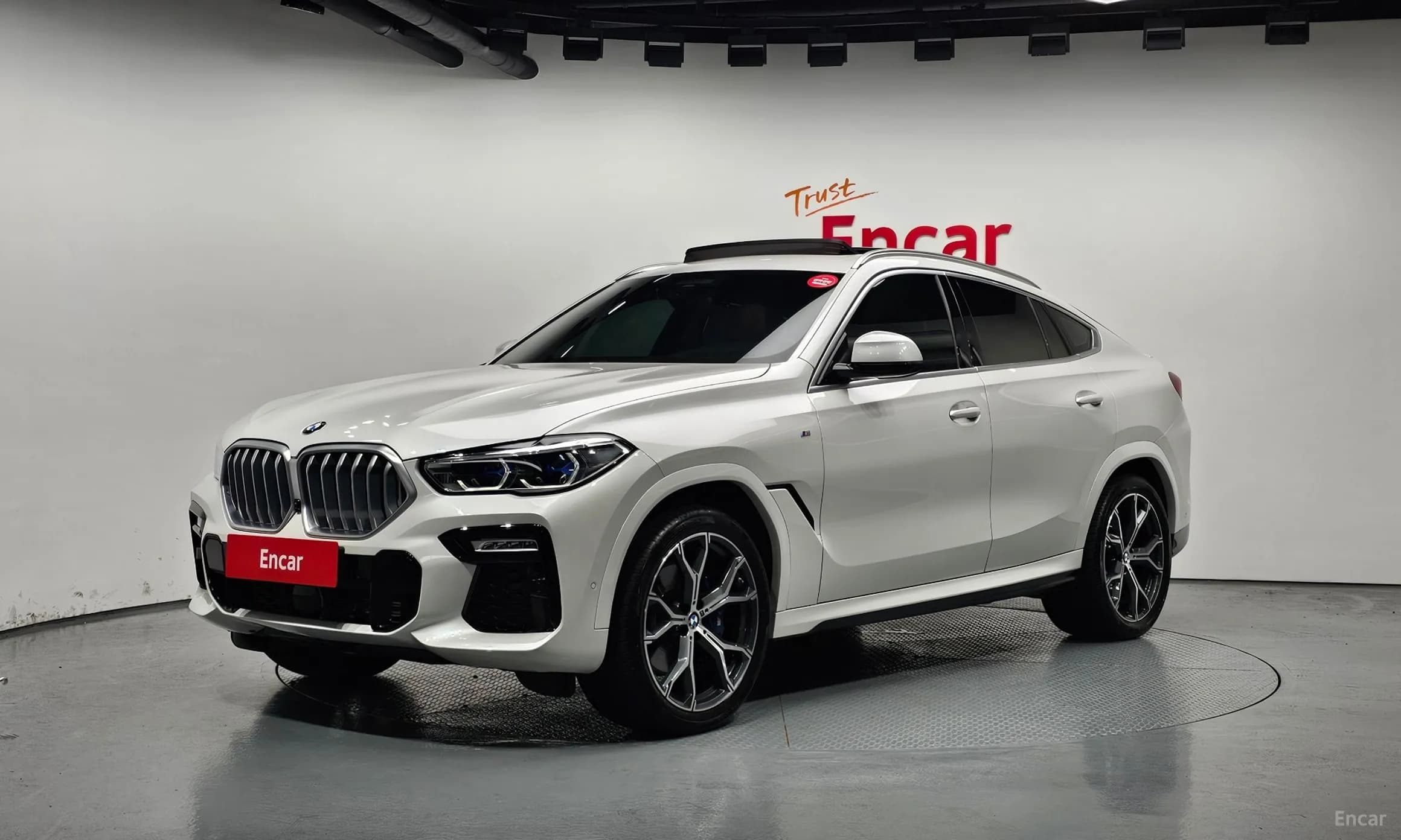 X6 (G06)