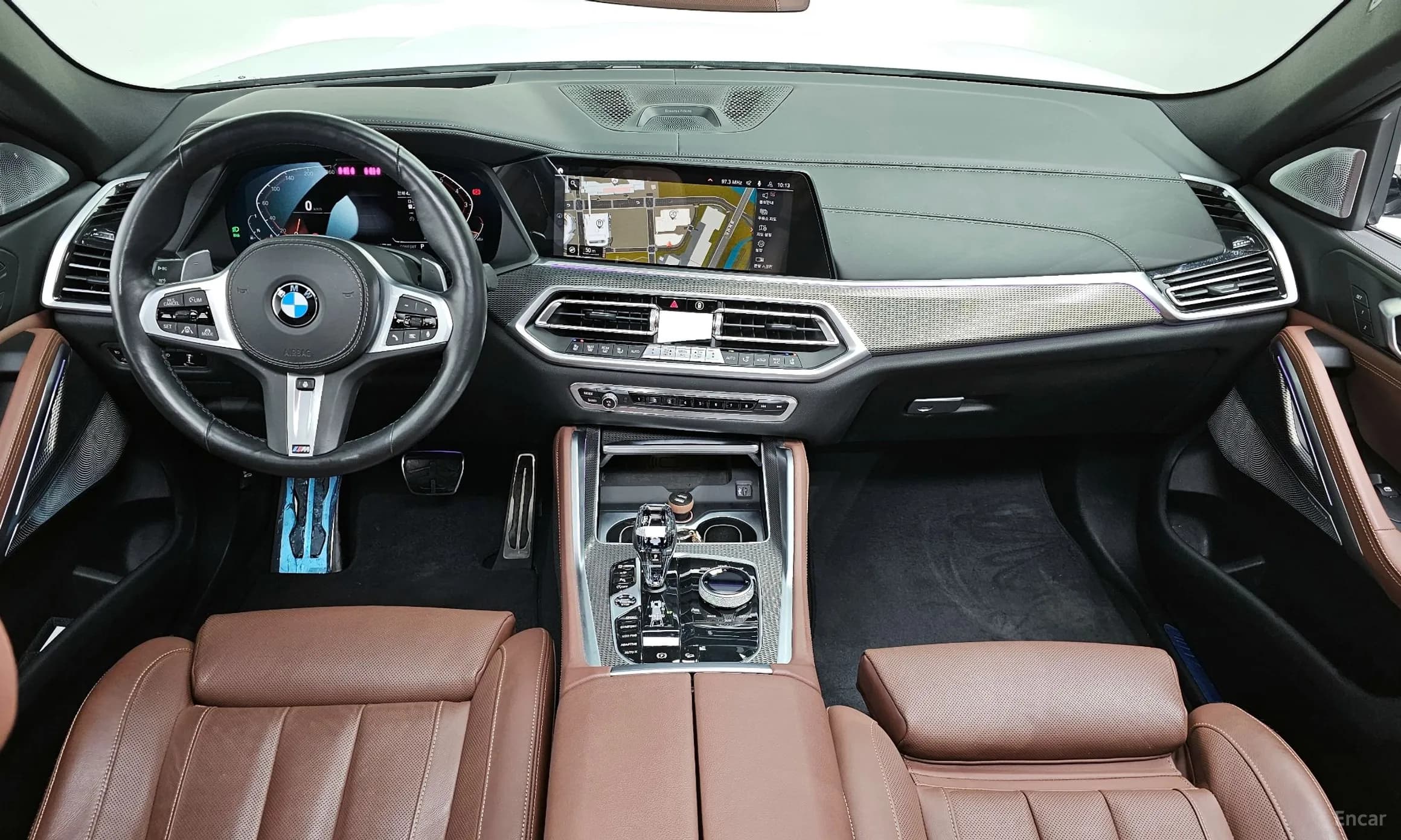 X6 (G06)