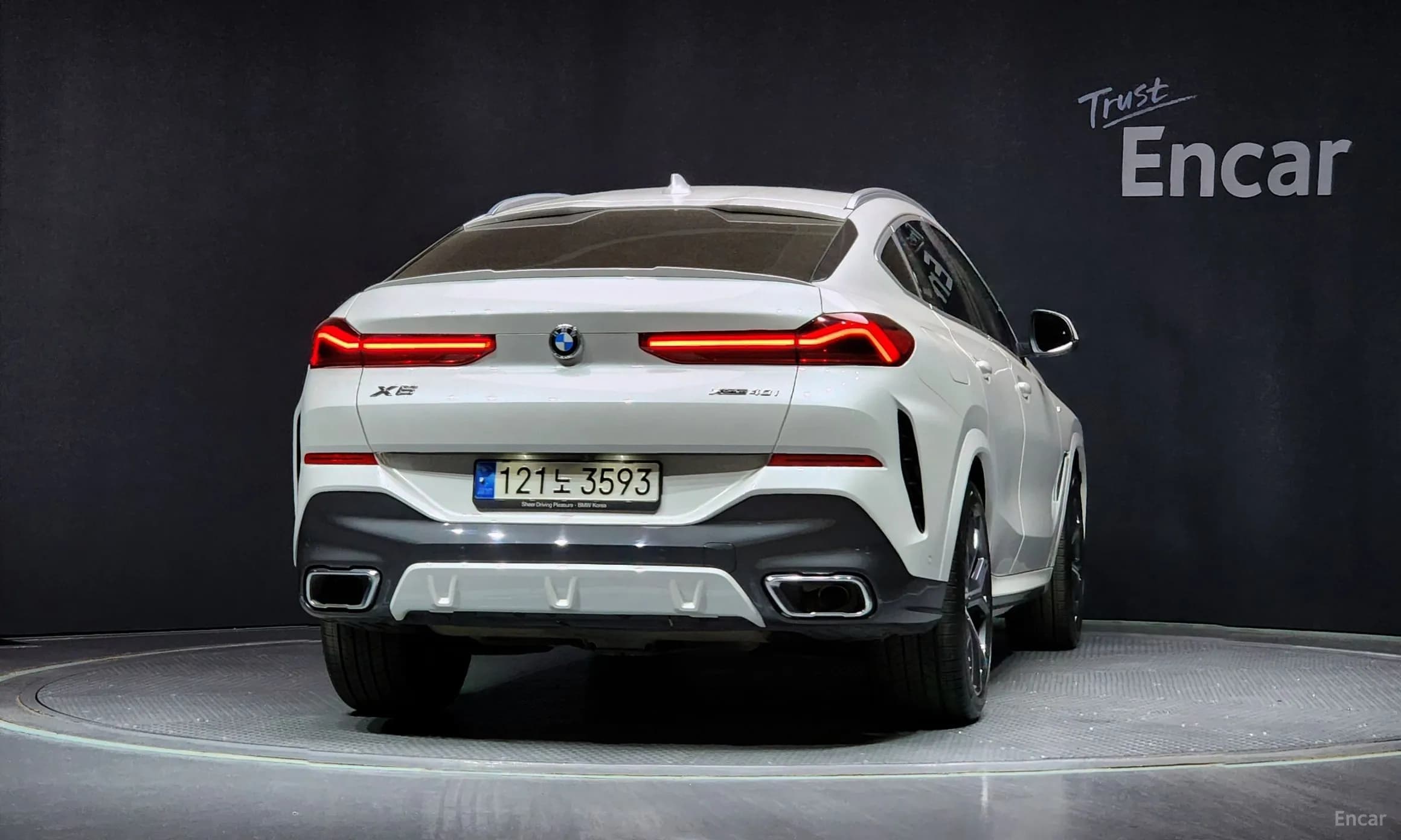 X6 (G06)