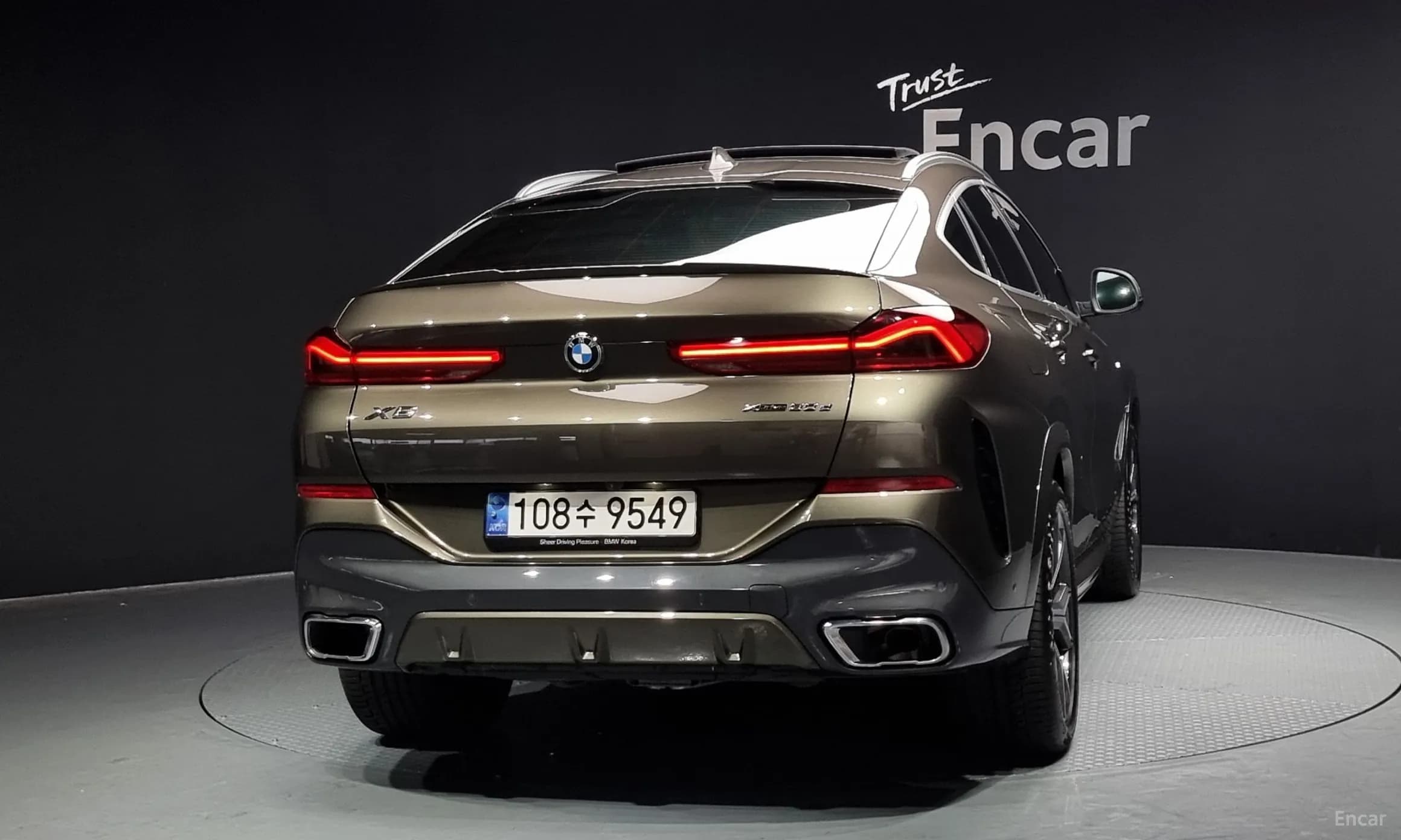 X6 (G06)
