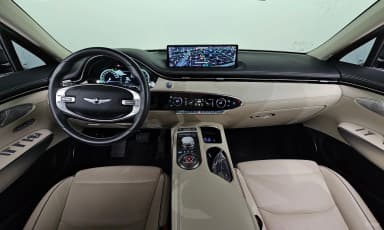 GV70