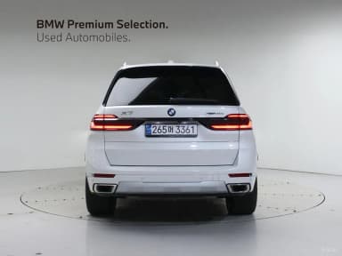 X7 (G07)