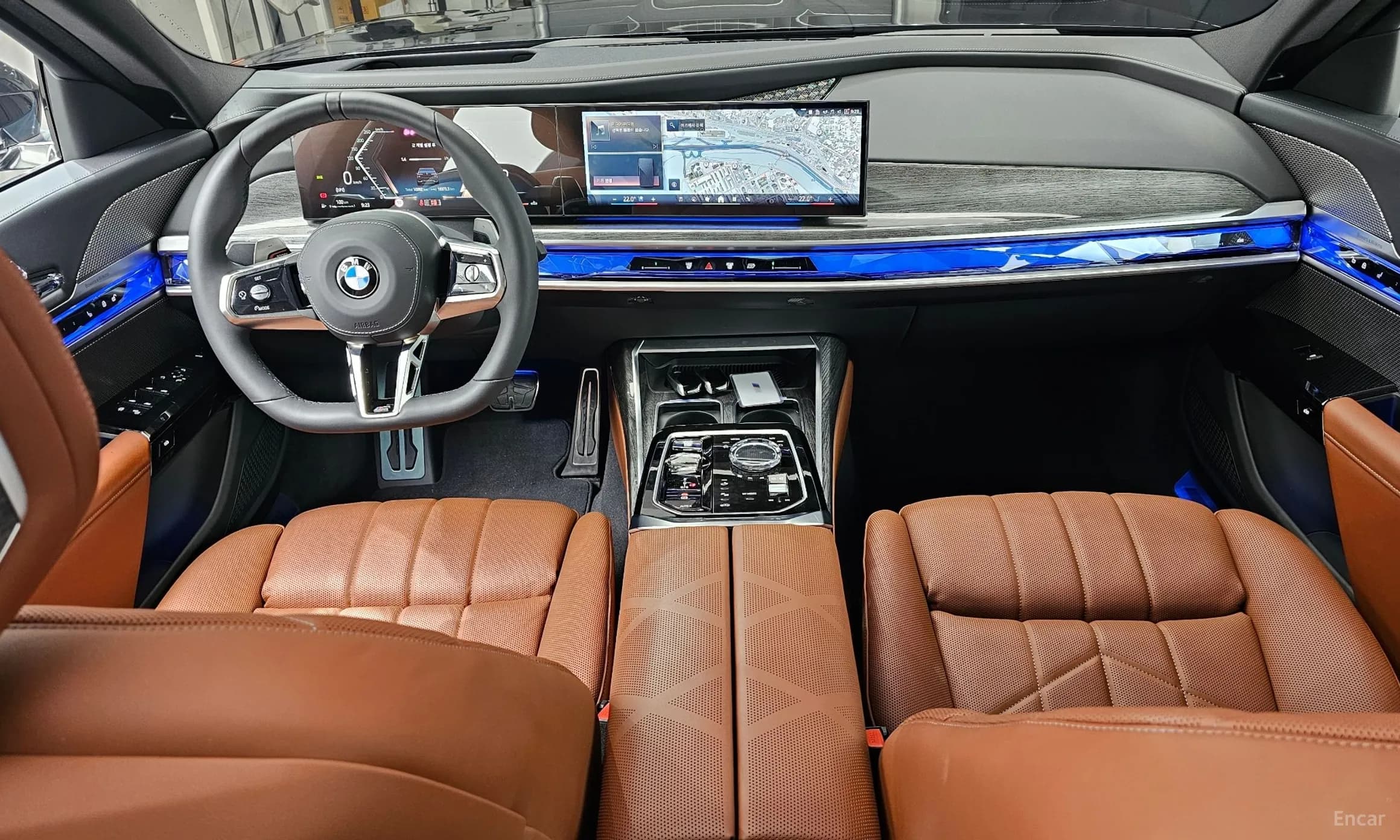 7 Series (G70)