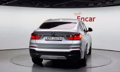 X4 (F26)