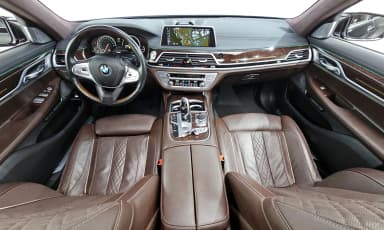 7 Series (G11)