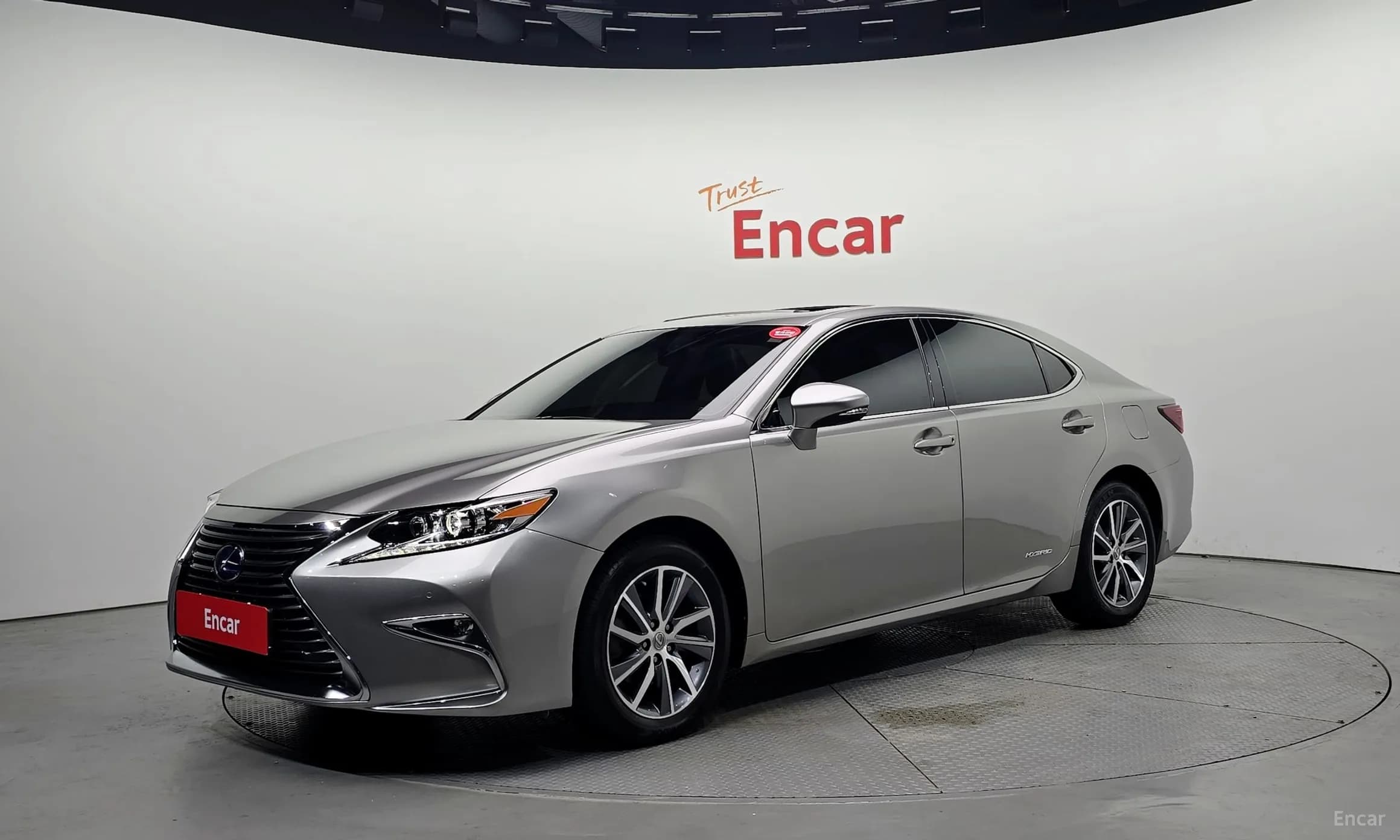 New ES300h