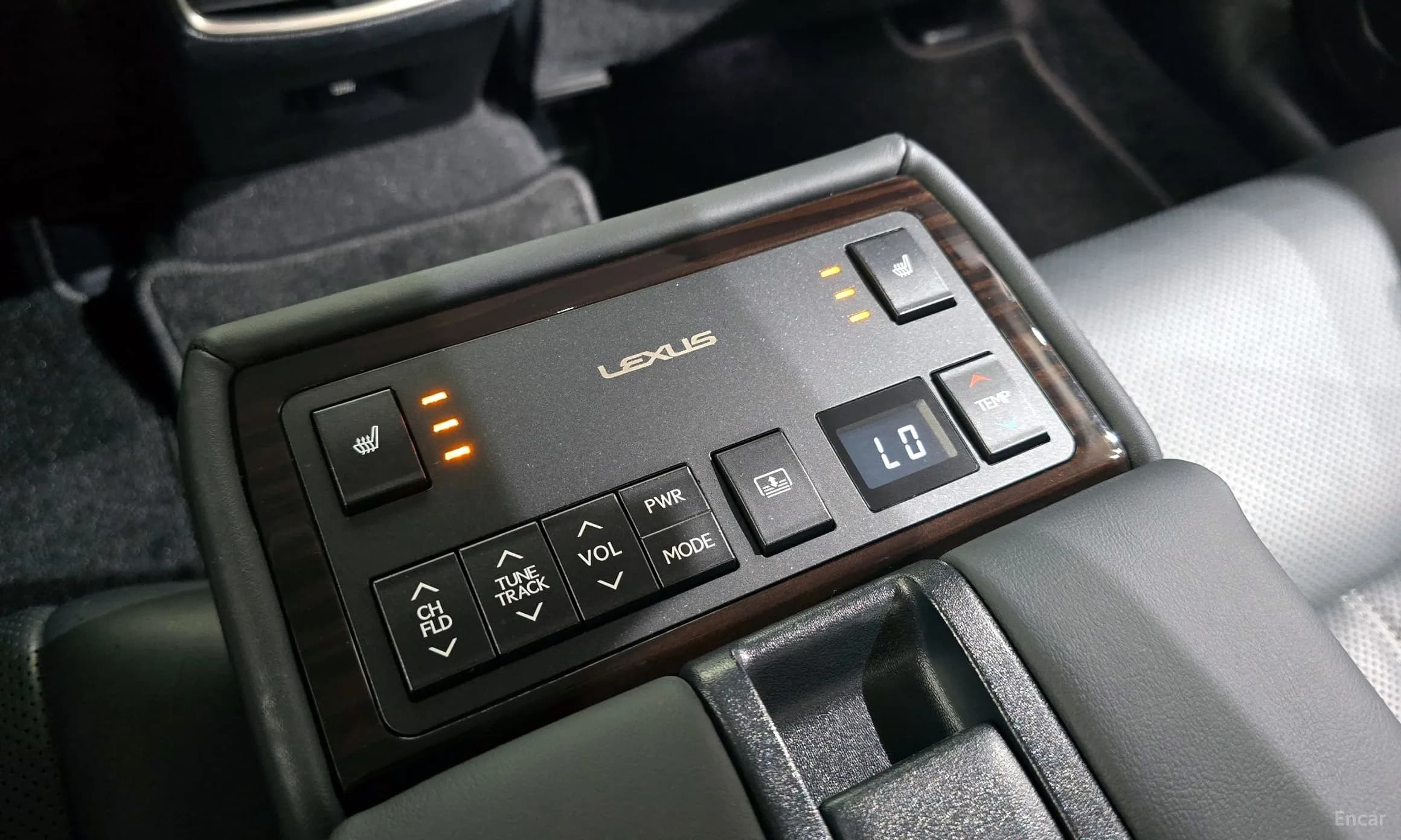 New ES300h