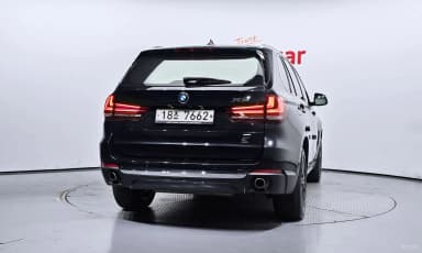 X5 (F15)