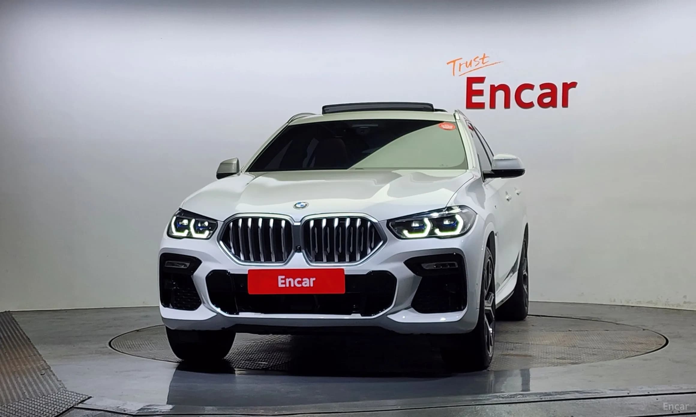 X6 (G06)
