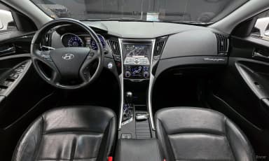 YF Sonata
