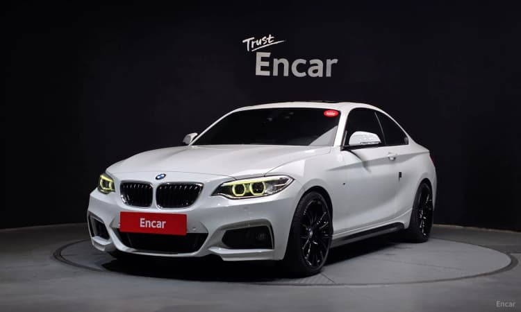 2 Series (F22)