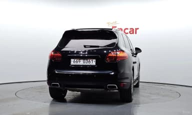 New Cayenne
