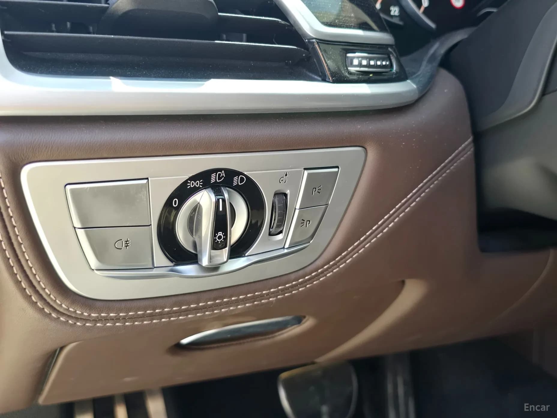 7 Series (G11)
