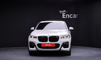 X4 (G02)