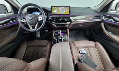 5 Series (G30)