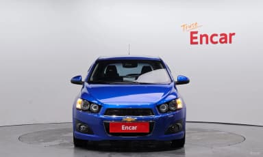 Aveo Hatchback