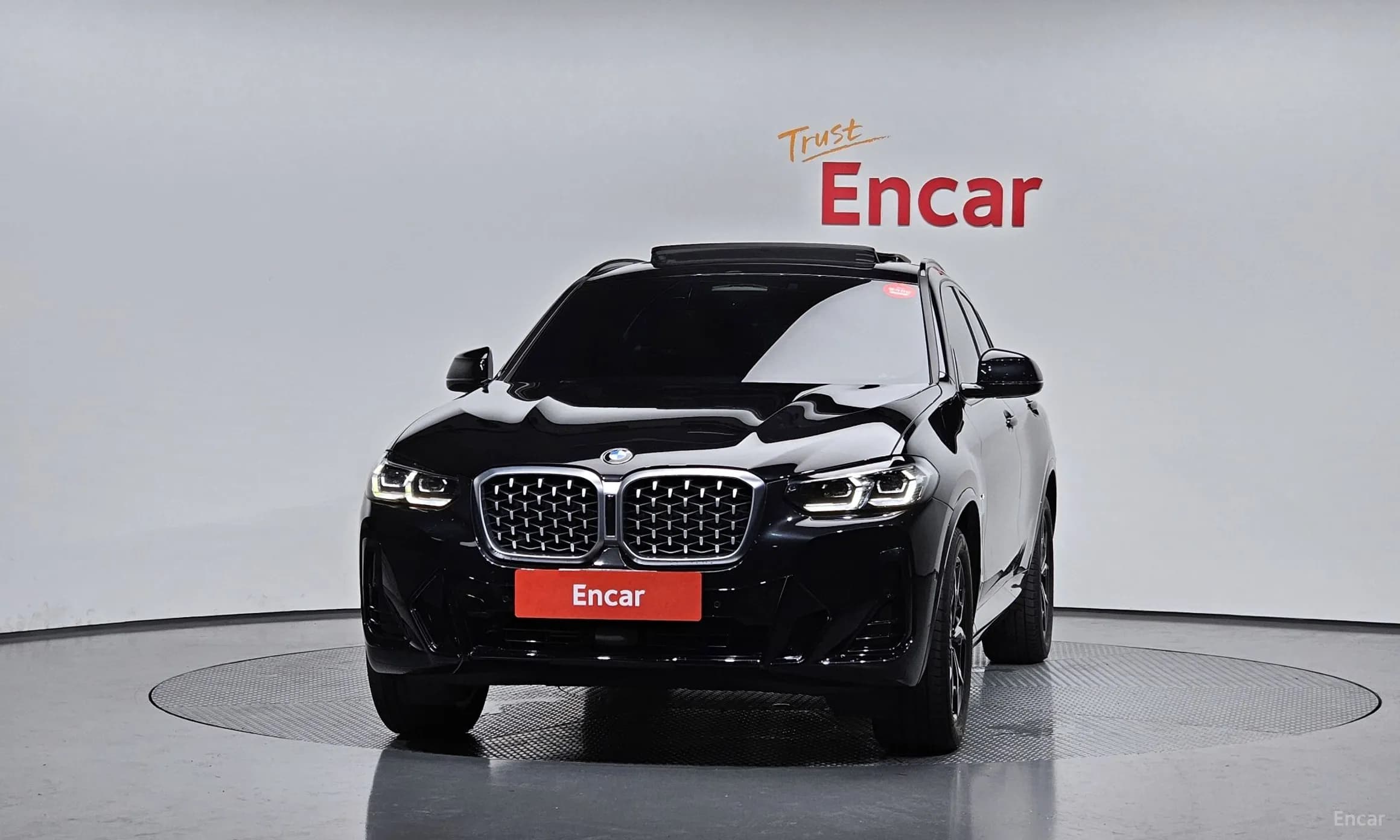 X4 (G02)