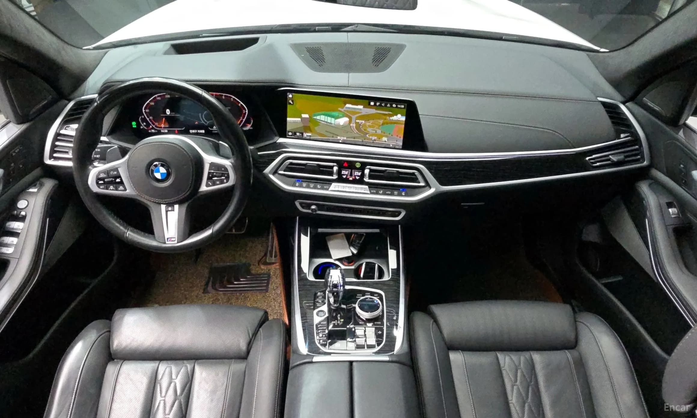 X7 (G07)