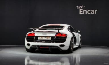 R8