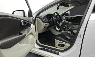 V40