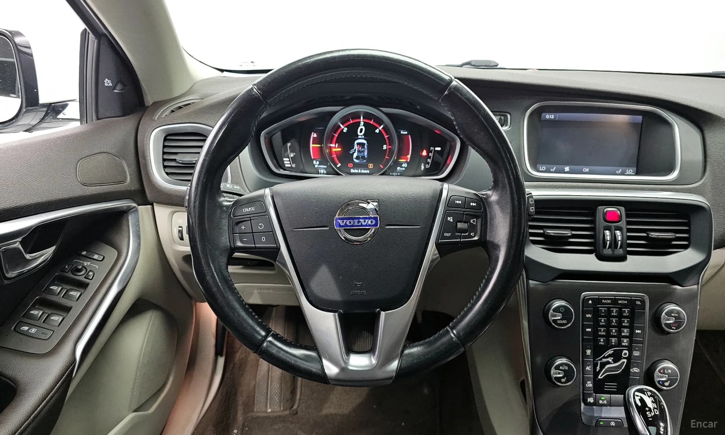 V40