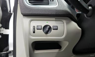 V40