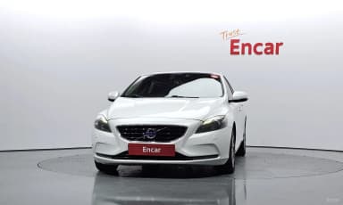 V40