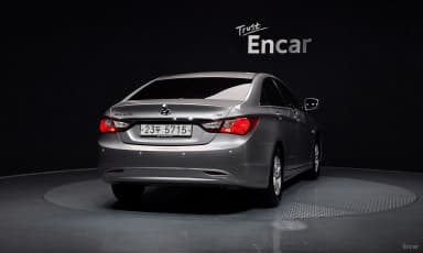 YF Sonata