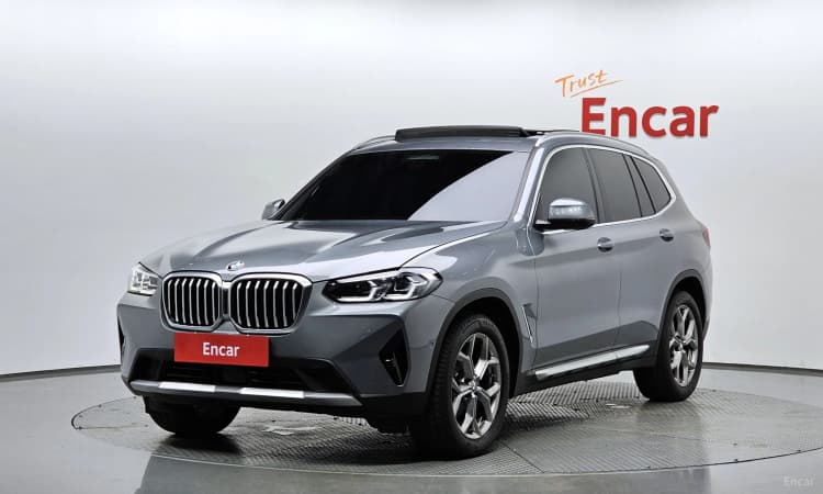 X3 (G01)