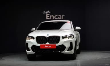 X4 (G02)